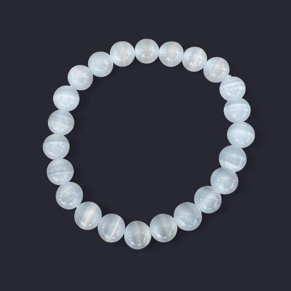 White Cat Eye Bead Bracelet - Picture 1 of 4